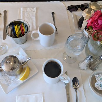 Crown Bistro - Breakfast & Brunch Near Me - Coronado, California Crown Bistro - Breakfast & Brunch Near Me - Coronado, California
