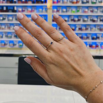 18K Nail Boutique - Dip Manicure - Nail Salons Near Me - Santa Monica, California 18K Nail Boutique - Dip Manicure - Nail Salons Near Me - Santa Monica, California
