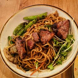 The Clever Koi - Steak lo mein