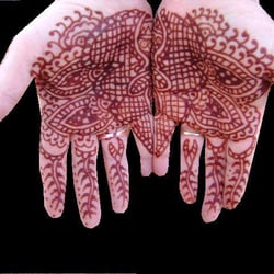 Nature's Body Art & Soulstice Shop - Henna