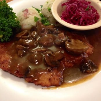 Der Lindenbaum - Not as good as I remembered - German Near Me - Fredericksburg, Texas