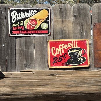 Julian Pit Stop - Decor - Coffee & Tea Near Me - Julian, California
