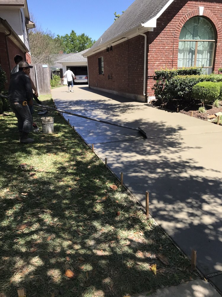 Slide of Williams Roofing and Exteriors