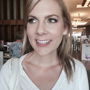 Becca Fiala - Makeup ~ Glowy Skin - Makeup Artists Near Me Becca Fiala - Makeup ~ Glowy Skin - Makeup Artists Near Me