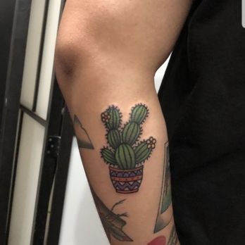 Broadway Tattoos - Cacti galore! Courtesy of Casey Wells - Tattoo Near Me - Long Beach, California Broadway Tattoos - Cacti galore! Courtesy of Casey Wells - Tattoo Near Me - Long Beach, California