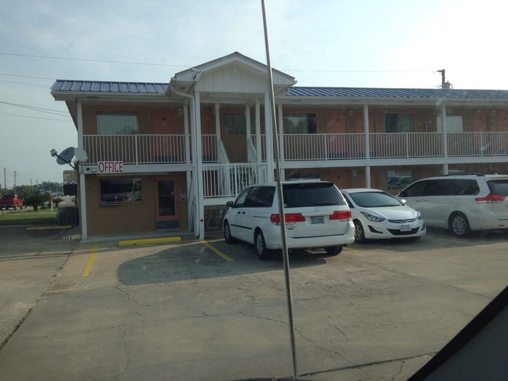 SUNDOWN INN Updated September 2024 1295 US Highway 331 S, Defuniak Springs, Florida Hotels