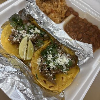 Miguel’s Salsa - 2 Taco Combo Plate with carne asada - Mexican Near Me - Clovis, California