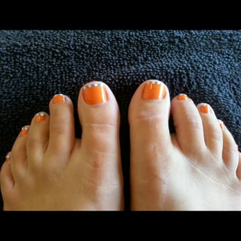 Onyx Day Spa - Orange with blue and white dots on the tip! - Day Spas Near Me - Castro Valley, California