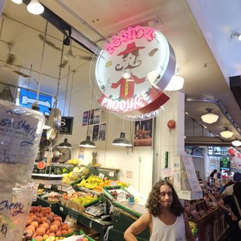 Sosio's Fruit & Produce - Small fruit stand - Fruits & Veggies Near Me - Seattle, Washington Sosio's Fruit & Produce - Small fruit stand - Fruits & Veggies Near Me - Seattle, Washington