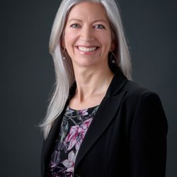 Christine Cale Phillips-RE/MAX Home Sale Services - Christine Cale Phillips, CLHMS, SRS, SRES, MRP