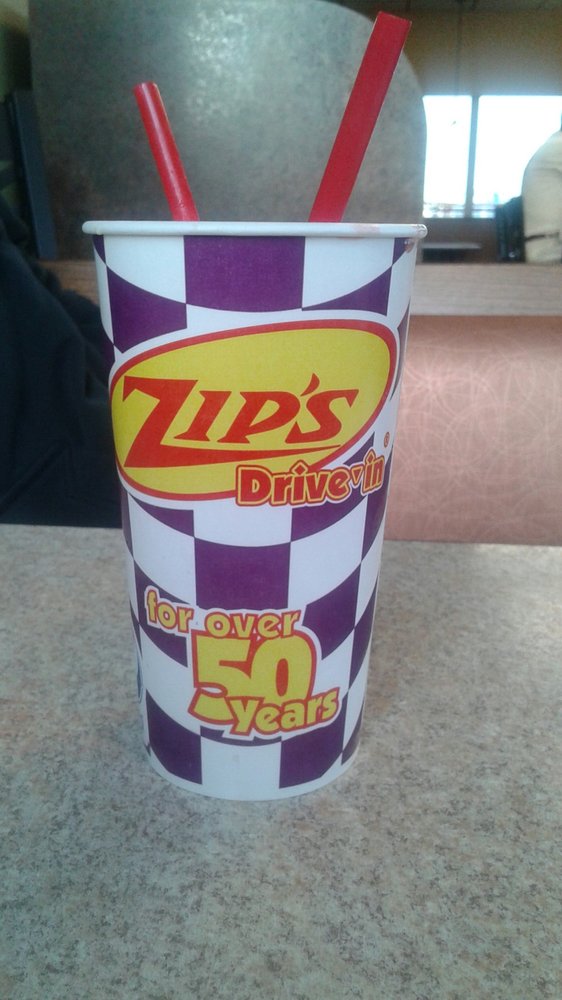 Zips Drive In Logo