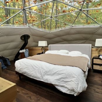 Glen Oro Farm - Large dome second level bed - Horseback Riding Near Me - Hawkestone, Ontario Glen Oro Farm - Large dome second level bed - Horseback Riding Near Me - Hawkestone, Ontario