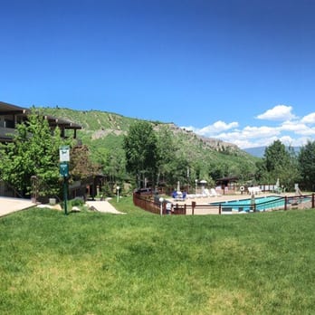 Pokolodi Lodge - Pool area out back - Hotels Near Me - Snowmass Village, Colorado Pokolodi Lodge - Pool area out back - Hotels Near Me - Snowmass Village, Colorado