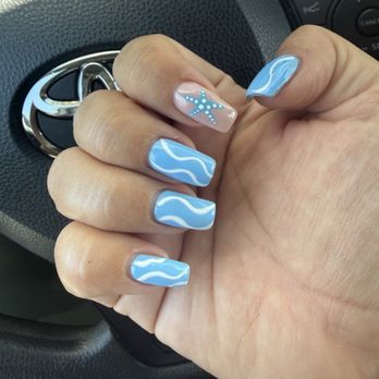 Bee Nails & Spa - Nail Salons Near Me - Riverside, California