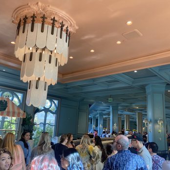 Sadelle's - Breakfast & Brunch Near Me - Las Vegas, Nevada