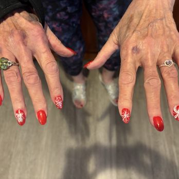 Nails Safa - Mom's beautiful Christmas nails - Nail Salons Near Me - Fort Lauderdale, Florida