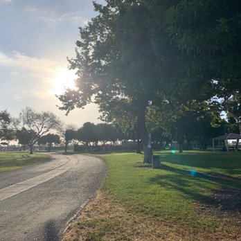 Garden Grove Park - So beautiful and clean!! To all the employees and volunteers who keep our parks clean! THANK YOU - Dog Parks Near Me - Garden Grove, California