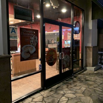 Cold Stone Creamery - Ice Cream & Frozen Yogurt Near Me - Walnut Park, California Cold Stone Creamery - Ice Cream & Frozen Yogurt Near Me - Walnut Park, California