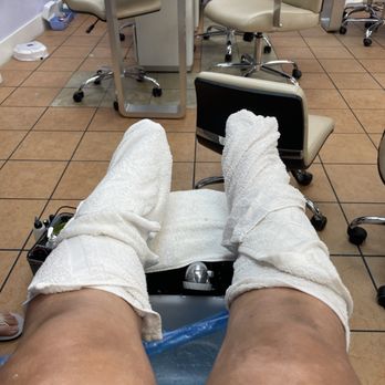 Glamorous Salon - Nail Salons Near Me - Walnut Creek, California
