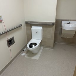 Prison bathroom inside ER Prison bathroom inside ER