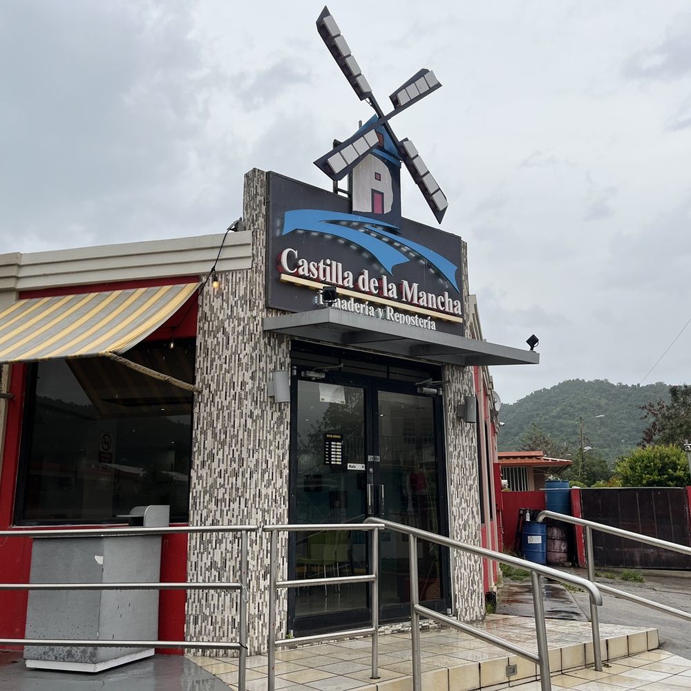 Castilla de la Mancha - Entrada - Bakeries Near Me - Caguas, Puerto Rico