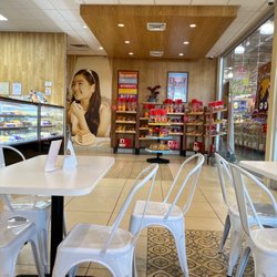 Red Ribbon Bakeshop