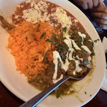 Blast & Brew - Chile verde plate - New American Near Me - Pismo Beach, California Blast & Brew - Chile verde plate - New American Near Me - Pismo Beach, California