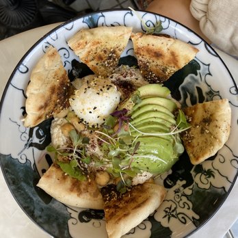 Cafe Alula - Hummus & Egg Bowl - Cafes Near Me - Brooklyn, New York