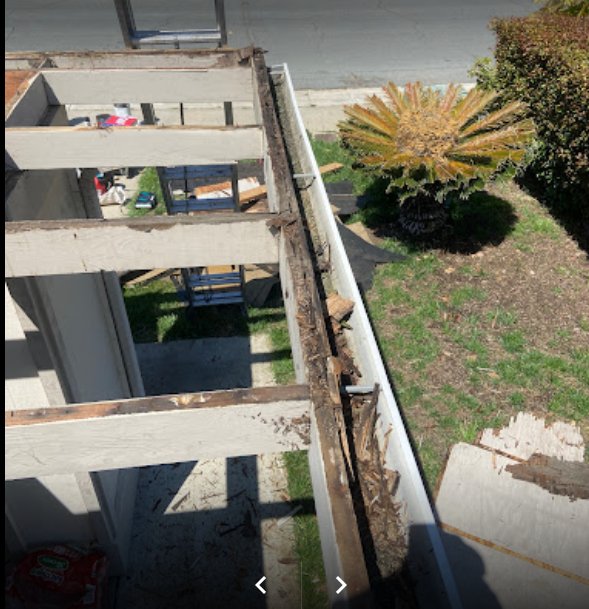 Slide of M&D Roofing Service