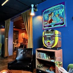 I Like It Like That Bar