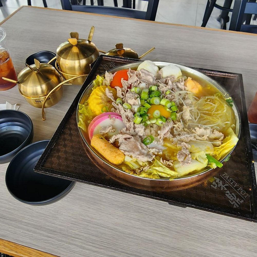 Tasty Pot - 4 Curry - Hot Pot Near Me - Temecula, California Tasty Pot - 4 Curry - Hot Pot Near Me - Temecula, California