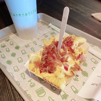 Shake Shack Winter Park - Burgers Near Me - Winter Park, Florida Shake Shack Winter Park - Burgers Near Me - Winter Park, Florida