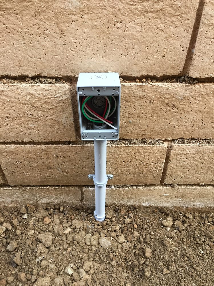 Slide of TRE Lighting & Electrical