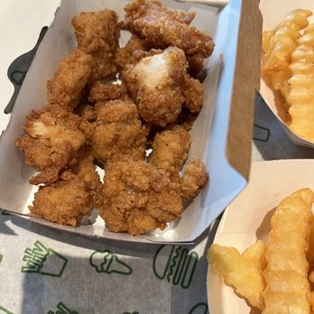 Shake Shack Midtown Tampa - Chicken bites - Burgers Near Me - Tampa, Florida Shake Shack Midtown Tampa - Chicken bites - Burgers Near Me - Tampa, Florida