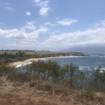 Hookipa Beach Park - Parks Near Me - Paia, Hawaii