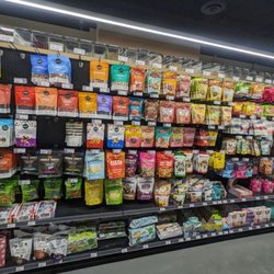 Natural Food Pantry - Nuts and snack mixes