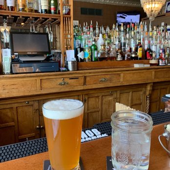 J Bar - Beer and Water - American Near Me - Aspen, Colorado