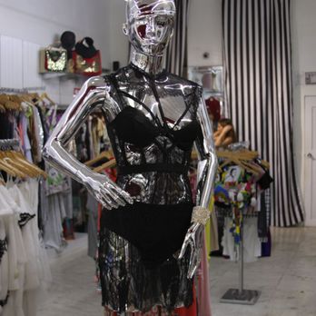 Capsula Miami Beach - Women's Clothing Near Me - Miami Beach, Florida