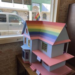 Z And H Old Fashion Candy - Dollhouse that kids can play with in store