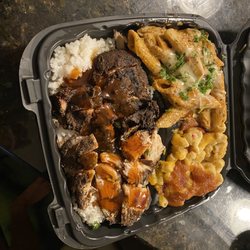 Tati’s Island Cuisine - Curry Chicken, Rasta Pasta and Mac n cheese