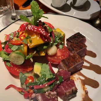The Honor Bar - Tuna - American Near Me - Dallas, Texas