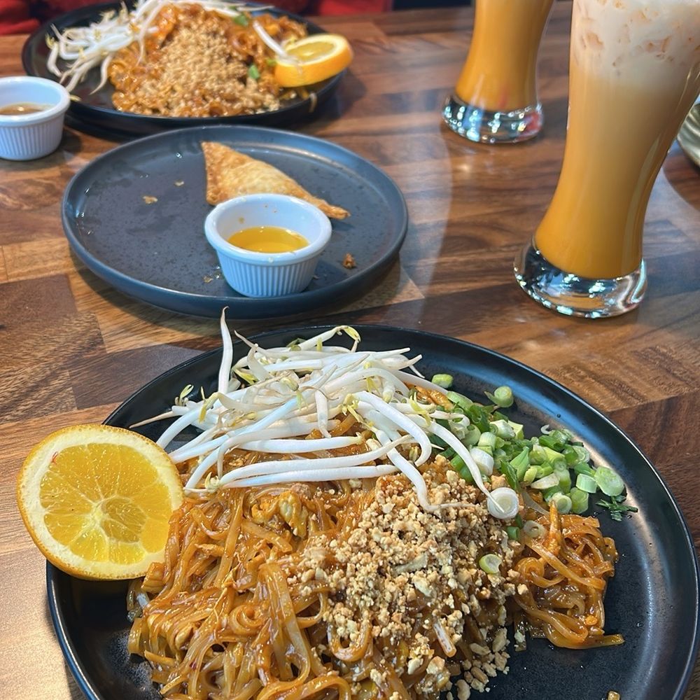 Chicken Pad Thai, Chicken Pad Thai Curry, Crab rangoon's, and Thai Tea