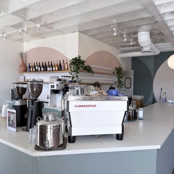 Neat Coffee - Inside - Coffee & Tea Near Me - Costa Mesa, California Neat Coffee - Inside - Coffee & Tea Near Me - Costa Mesa, California