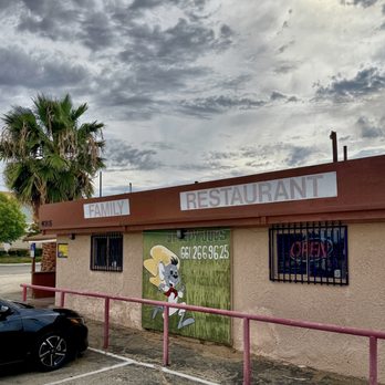 Speedy Joe's - Outside - Mexican Near Me - Palmdale, California