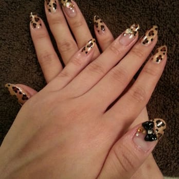 Naoko's Nails - Leopard print ;) - Nail Salons Near Me - Honolulu, Hawaii