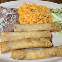 Flautas dinner