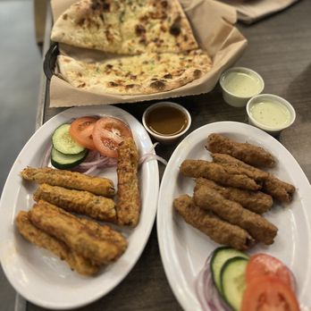 Bundoo Khan - Beef Seekh Kabob and Chicken Seekh Kabob - Barbeque Near Me - Fullerton, California Bundoo Khan - Beef Seekh Kabob and Chicken Seekh Kabob - Barbeque Near Me - Fullerton, California