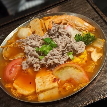 Tasty Pot - This is #8, the Tomato based soup. It was tasty, medium spice recommended - Taiwanese Near Me - Richmond Hill, Ontario Tasty Pot - This is #8, the Tomato based soup. It was tasty, medium spice recommended - Taiwanese Near Me - Richmond Hill, Ontario