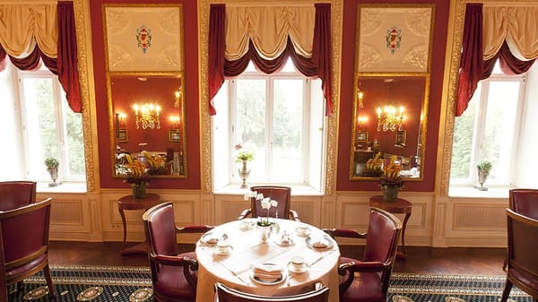 Hotel "Belle Epoque" by null