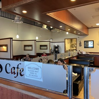 New Day Cafe - the interior of the restaurant - American Near Me - Henderson, Nevada New Day Cafe - the interior of the restaurant - American Near Me - Henderson, Nevada